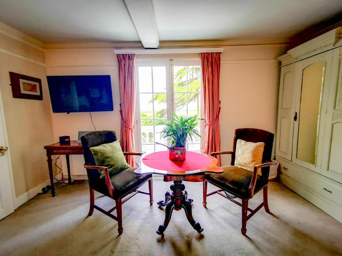 Cedar House Boutique B&B Burton  Exteriör bild