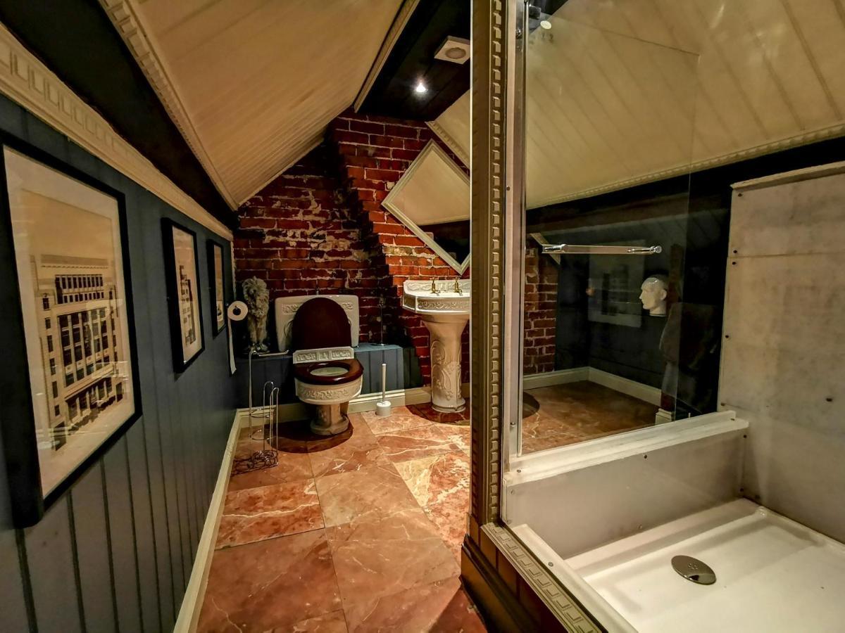 Cedar House Boutique B&B Burton  Exteriör bild